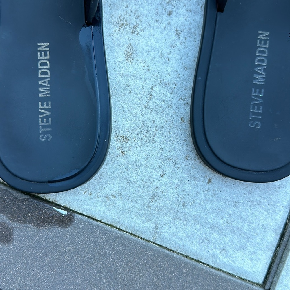 Steve Madden Sandals - Picture 2 of 3